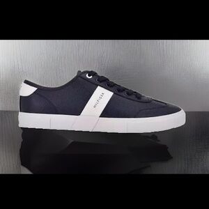 TOMMY HILFIGER LEATHER DARK BLUE PANDORA SNEAKER LACE UP SHOE TMPANDORA2